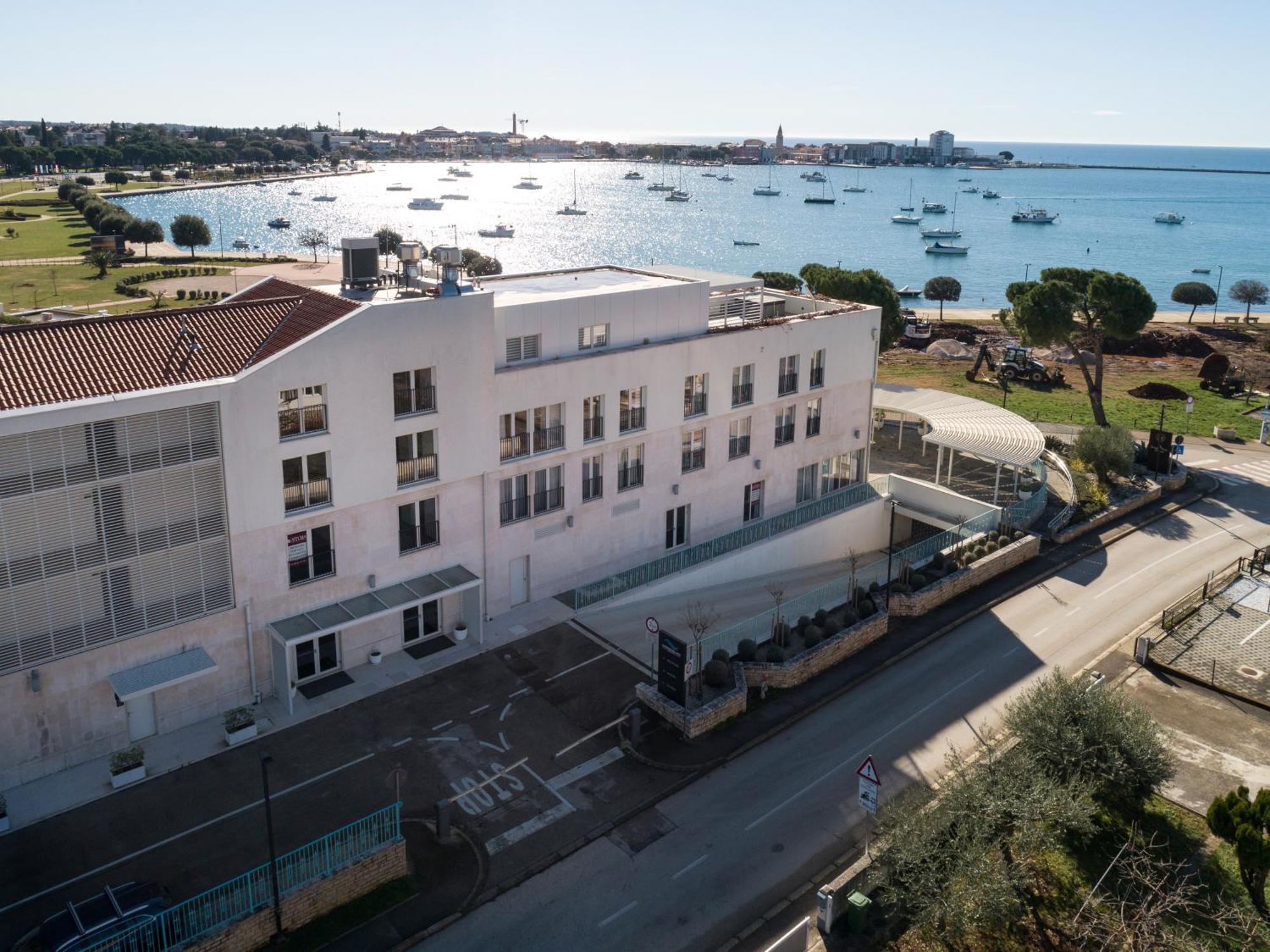 Humagum Sea View Apartment - Garden Palace Umag Exterior foto